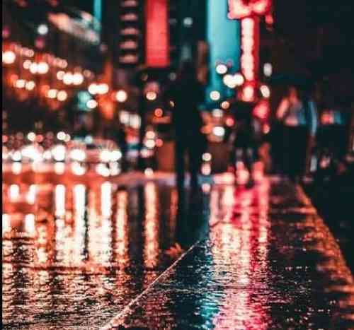  عاشق سفره ای م که رنگی نیست و عشقی مثل همسفره تو اون
