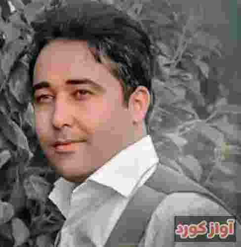 محمد احمریامی خنجر نارفیق قلبمو کرده پاره