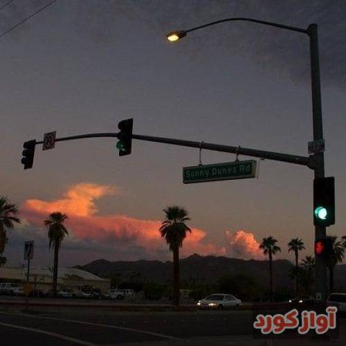  روو صحنه میدرخشم انگار خدا ام