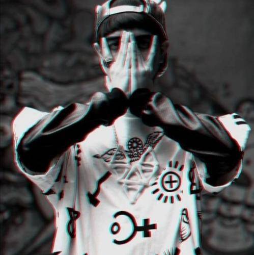  چشای تو دردسره خوب بلدم بازیشو