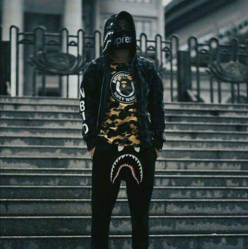 پیش تو زوریه عشق ببین چجوریه عشق