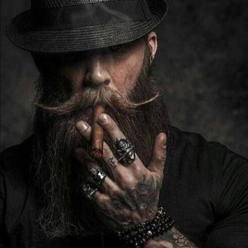  بغض موند توی گلوم شد سیب آدم