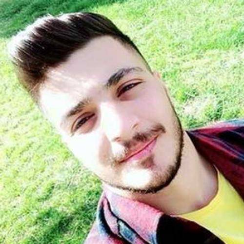 آرمین برمایه اتاقم تاریکه غمیلم فراوان