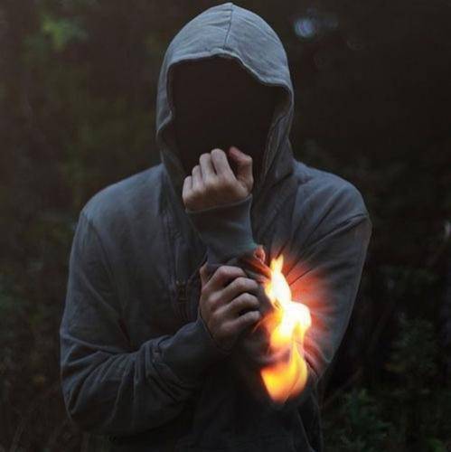  بدجوری رفتی رو اعصاب میزنم کلت رو بهم بگی قصاب