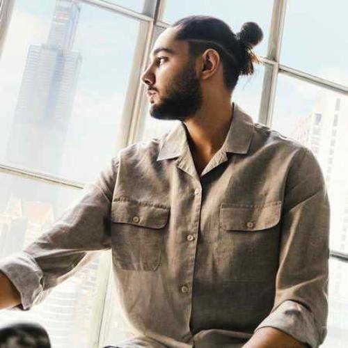 نوان صدامو بشنو از آینده ی مبهم از جوونی که هی دوییدو