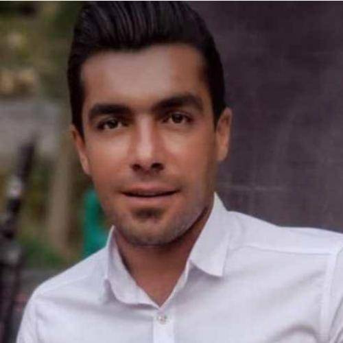 فرشید حکمتی ایکنه دشمن فرار اَر کنیتو بورگه کِر