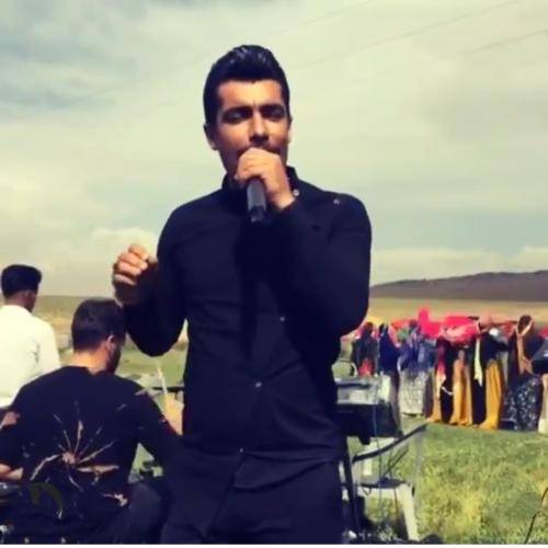 فرشید حکمتی بنگ غیرت لر بکن بین چه ها سیت ایکنه