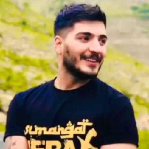 آرمین برمایه عیب نیری یوشه و بانی بازی کردی وگرده