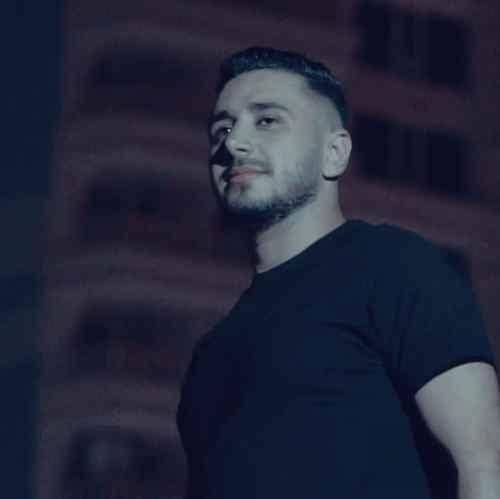 https://dl3.gharb-music.ir/music/dlfile/AgAD6A8AAn-vKVA.mp3 برشن تا دردیلم بویشم پرکه پیکیلت براری