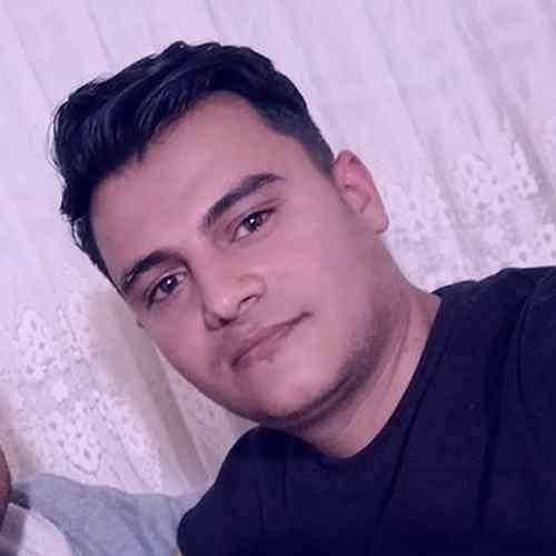 رامین کرمی تو معبود قلبمی تو خوده 365 روز سالمی