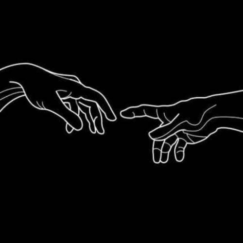  تاپ لس با یه جین سایه ی اکلیل لاک جیغ