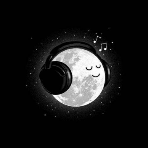  هنوزم اون ته سیگار رژ لبی تو دارم خیلی جالبه