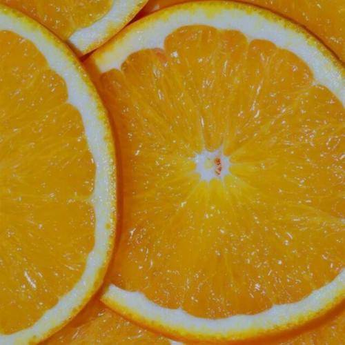  بیشتر از همیشه تو یادتم معتادم با صدای زن