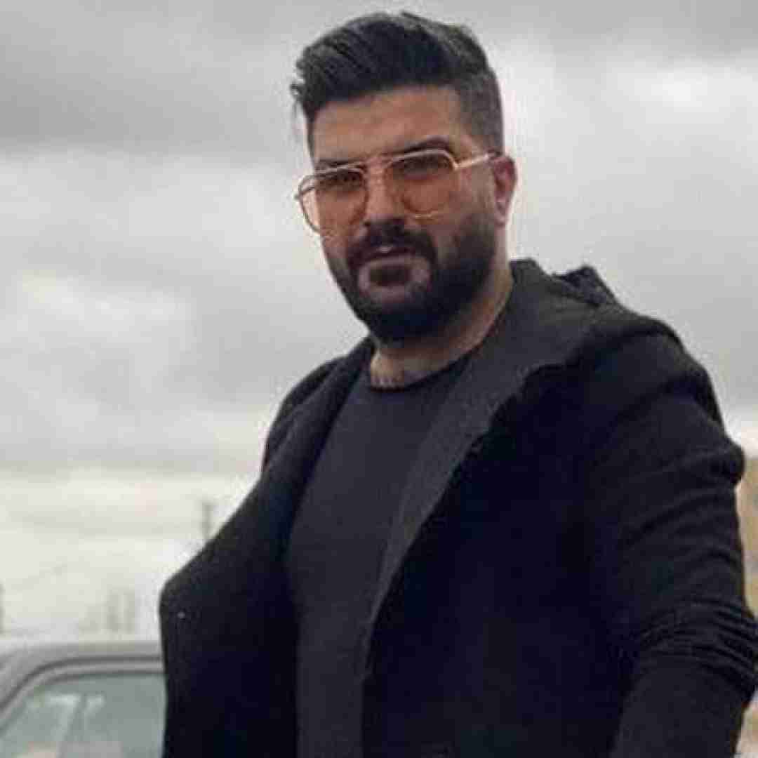 مجید خراطها هیچی با خودم نبردم جز لباسام با اجازت