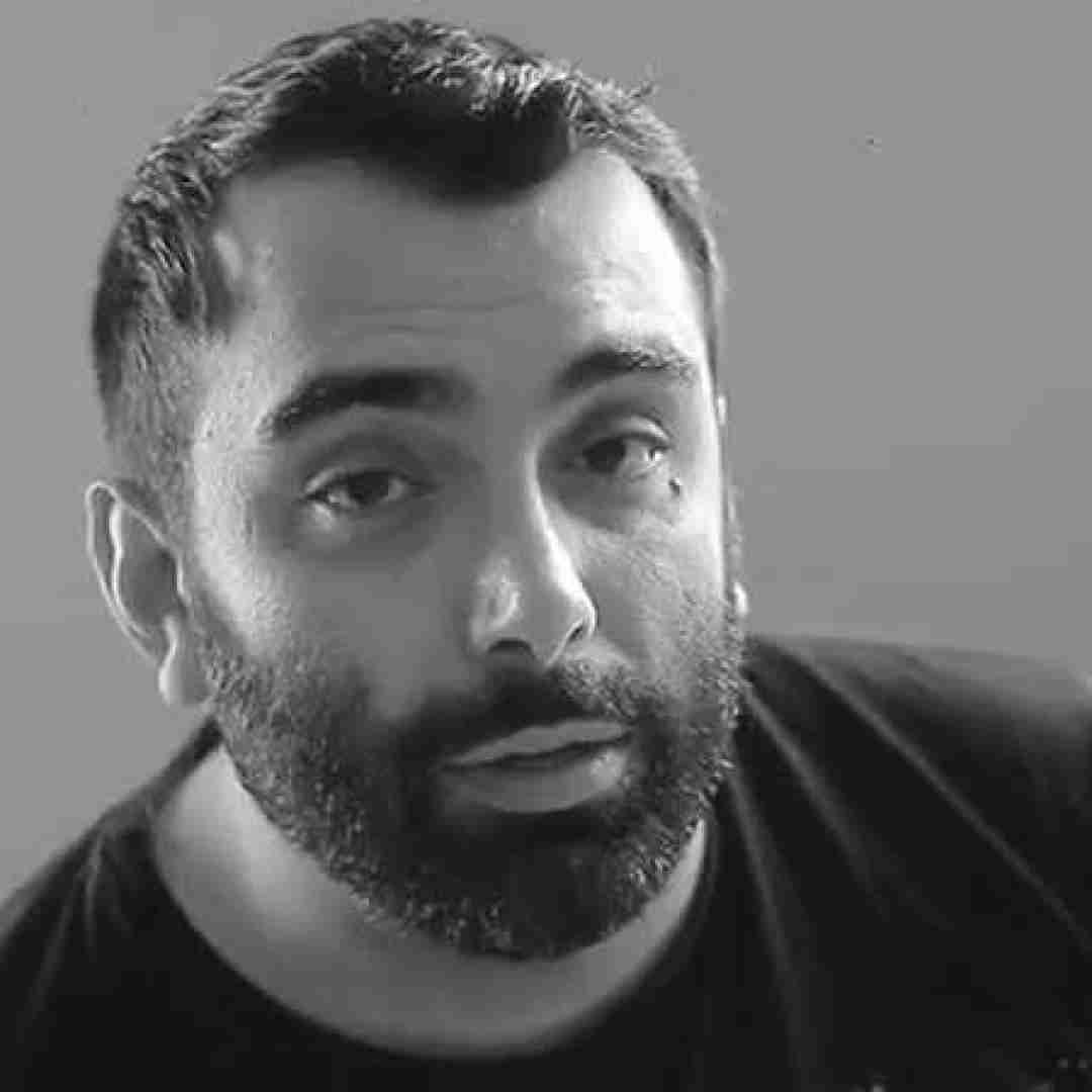 مسعود صادقلو شدی وصله ی جونم تو یکیو دارم اونم تو