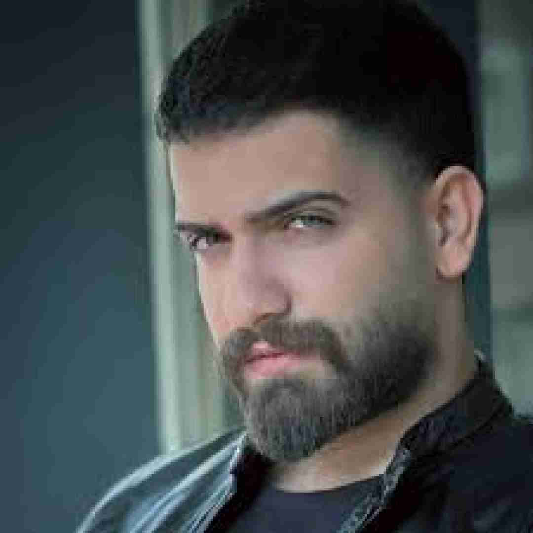 احمد فتحی شایدم من سخت میگیرم