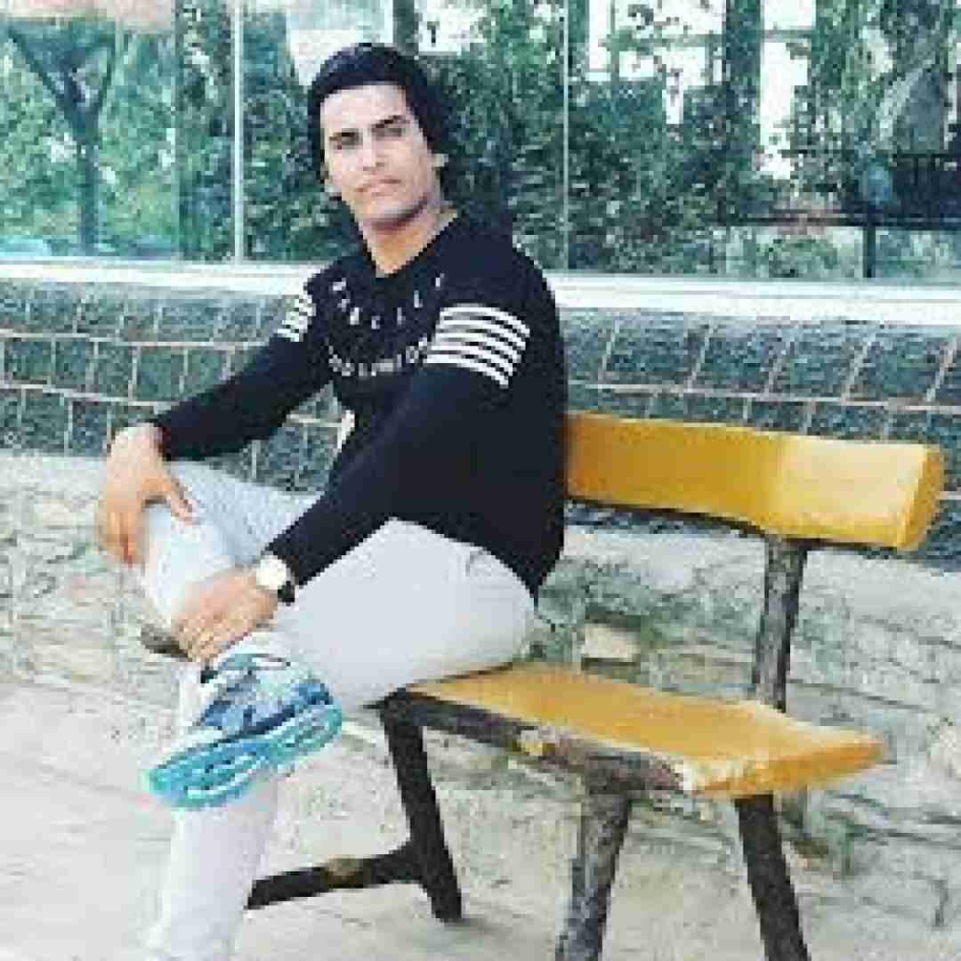 بهنام کمالوند پیری