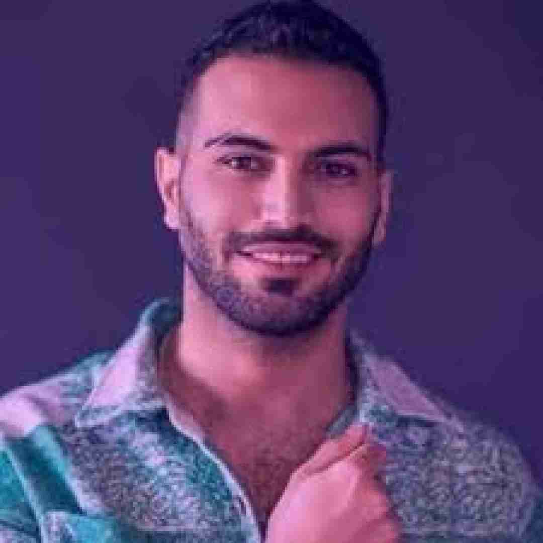 کیوان گفتم عاشق نشم ولی خو شدم