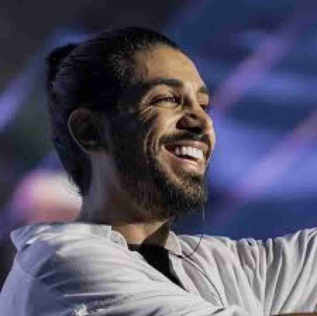 کسری زاهدی اگه باشی کی حریفم میشه توی خل و چل بازیا