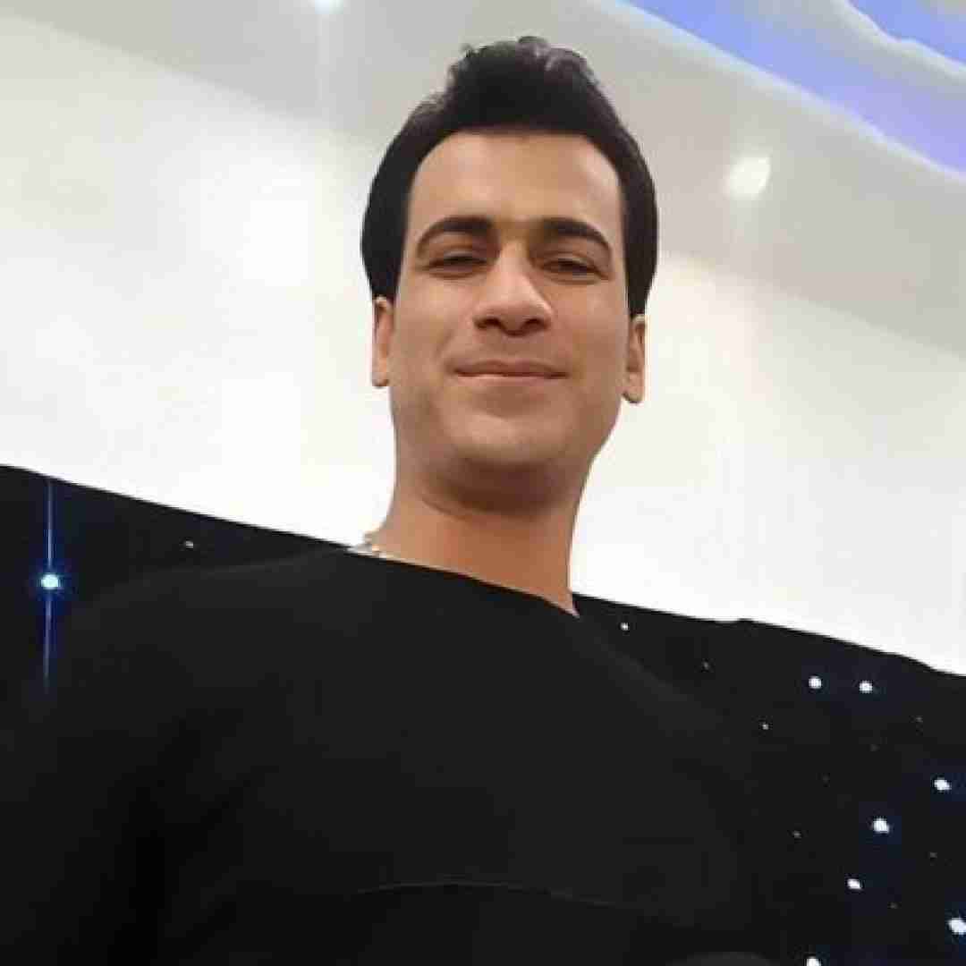 مسلم فتاحی هواپیمای شماره 24
