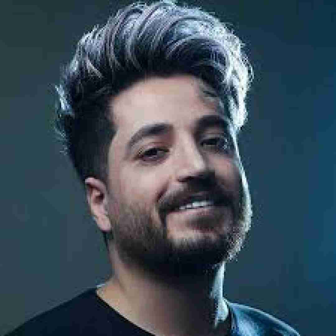 مجتبی دربیدی اومدم اخماتو وا کنم آتیش به پا کنم
