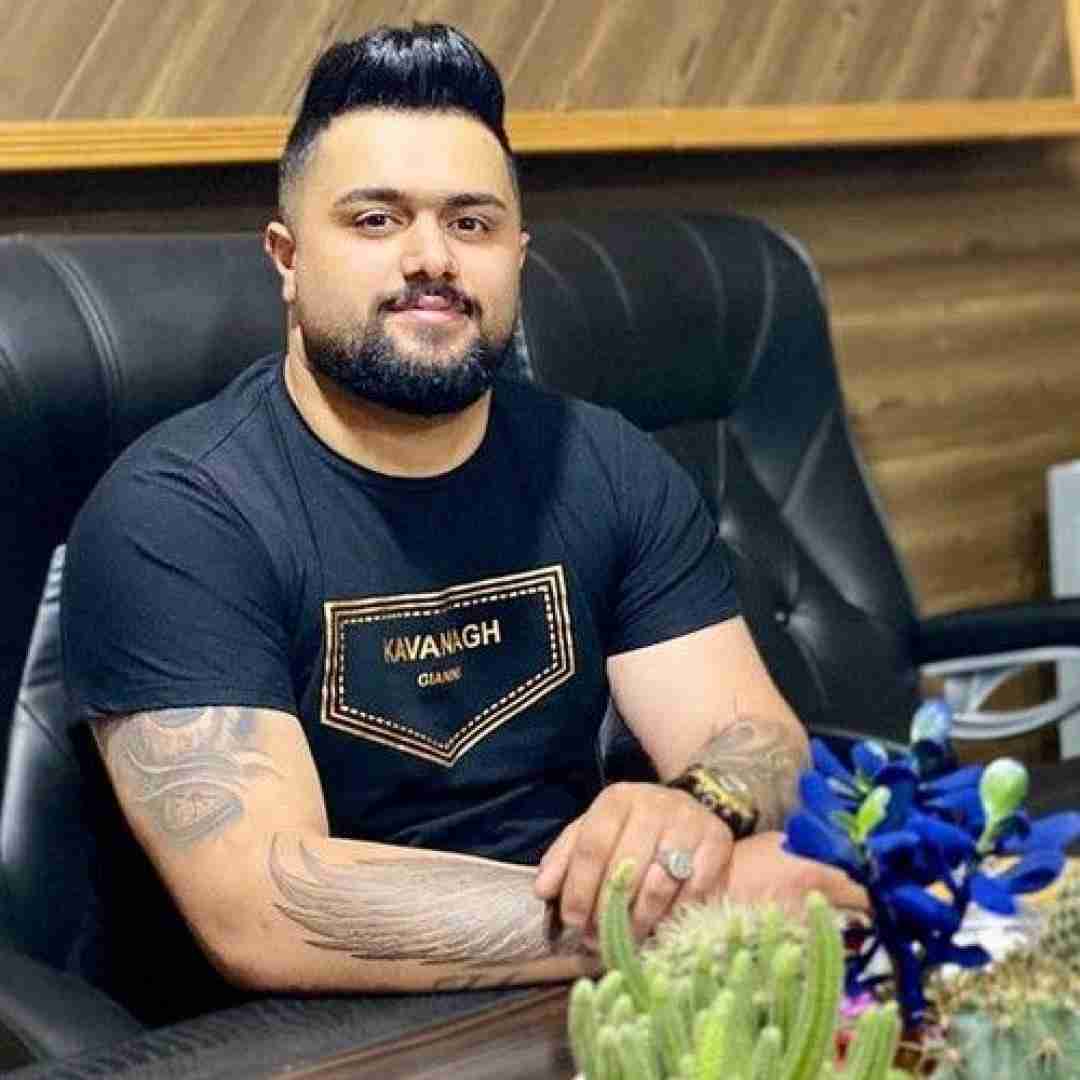 بهنام حسن زاده مادر