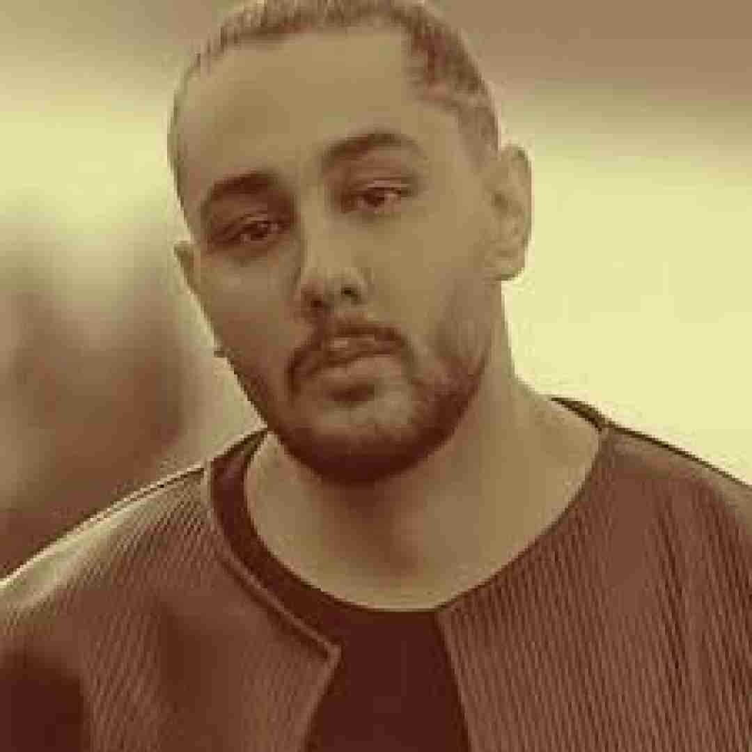 نوان همش از آدما دورم قرنطینه