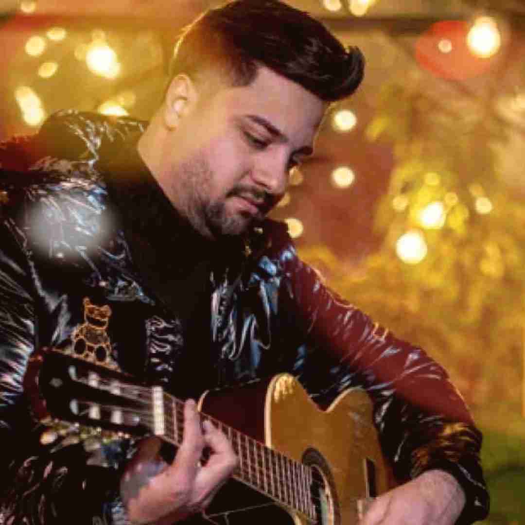 آرش خوشنواز افسانه