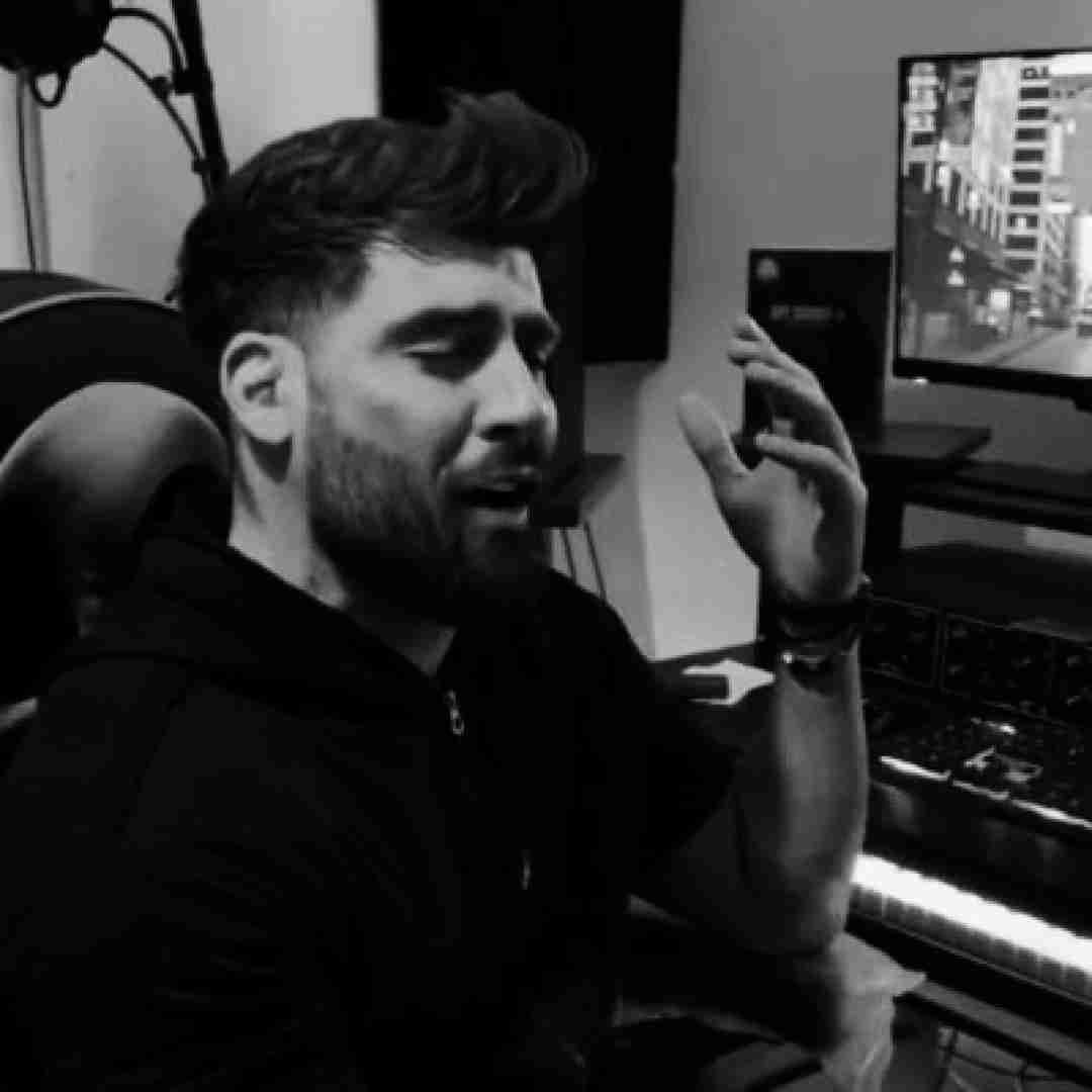 محمد محرمی بخون غزل خدافظیو کوتاه نمیام من این سریو