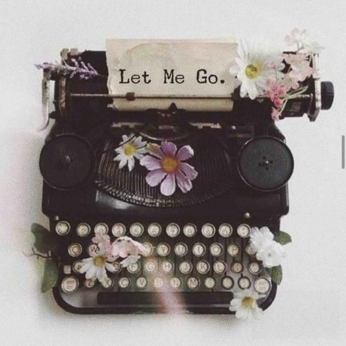 من تمام روزای عمرمو از تو میگیرم تو کی هستی