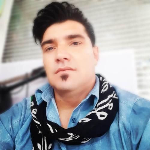 دانلود آهنگ ماتیک فروش از وحید رحمتی