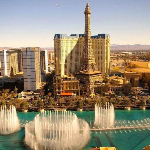 دانلود آهنگ وقتی بهت فکر میکنم میای جلو چشام تنها باشی هر جا باشی