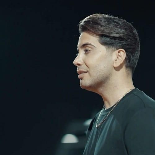دانلود آهنگ صد سال نوری تو عه مه دوری تو منه فراموش کردی از فرشاد آزادی