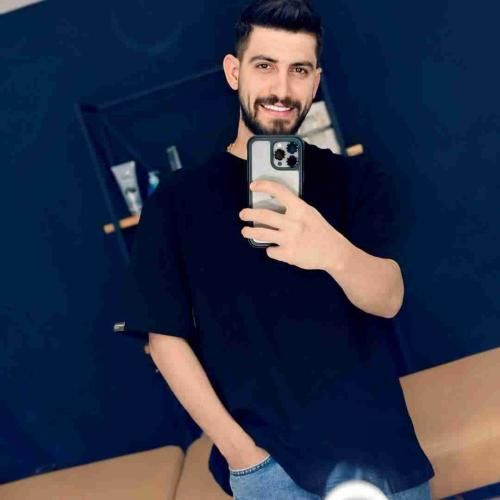 دانلود آهنگ گل سرخ از فرنام قزوینی دانلود آهنگ گل سرخ از فرنام قزوینی