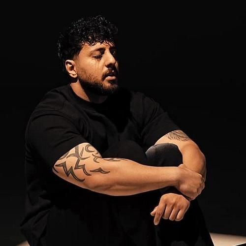 دانلود آهنگ دلیل نفس کشیدنام برات میمیرم از سبحان رستمی