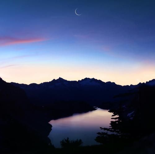 دانلود آهنگ میگه خریده دایسن ایرپ با یه شکلات بیبی مگه نمیدونی