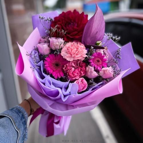 دانلود آهنگ دافی امشبو بام خطر کن نوستالژیکم تو تایم سفر کن